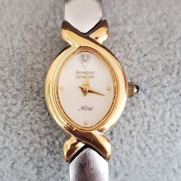 Armitron Now Watch Womens Diamond 17mm Case Quartz Analog Silver &‎ Gold Tone - Picture 2 of 10